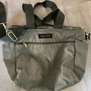 Logan and Lenora / Canvelle CrossBody Commuter Bag in Olive Green